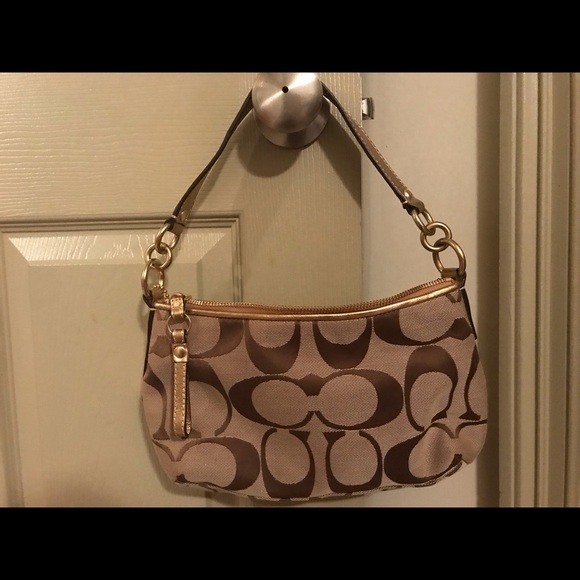 Brand new Coach purse - Picture 3 of 5